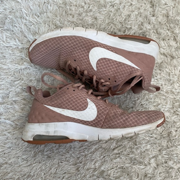 Nike Air Max Motion Running Shoes in Particle Pink - Picture 8 of 12